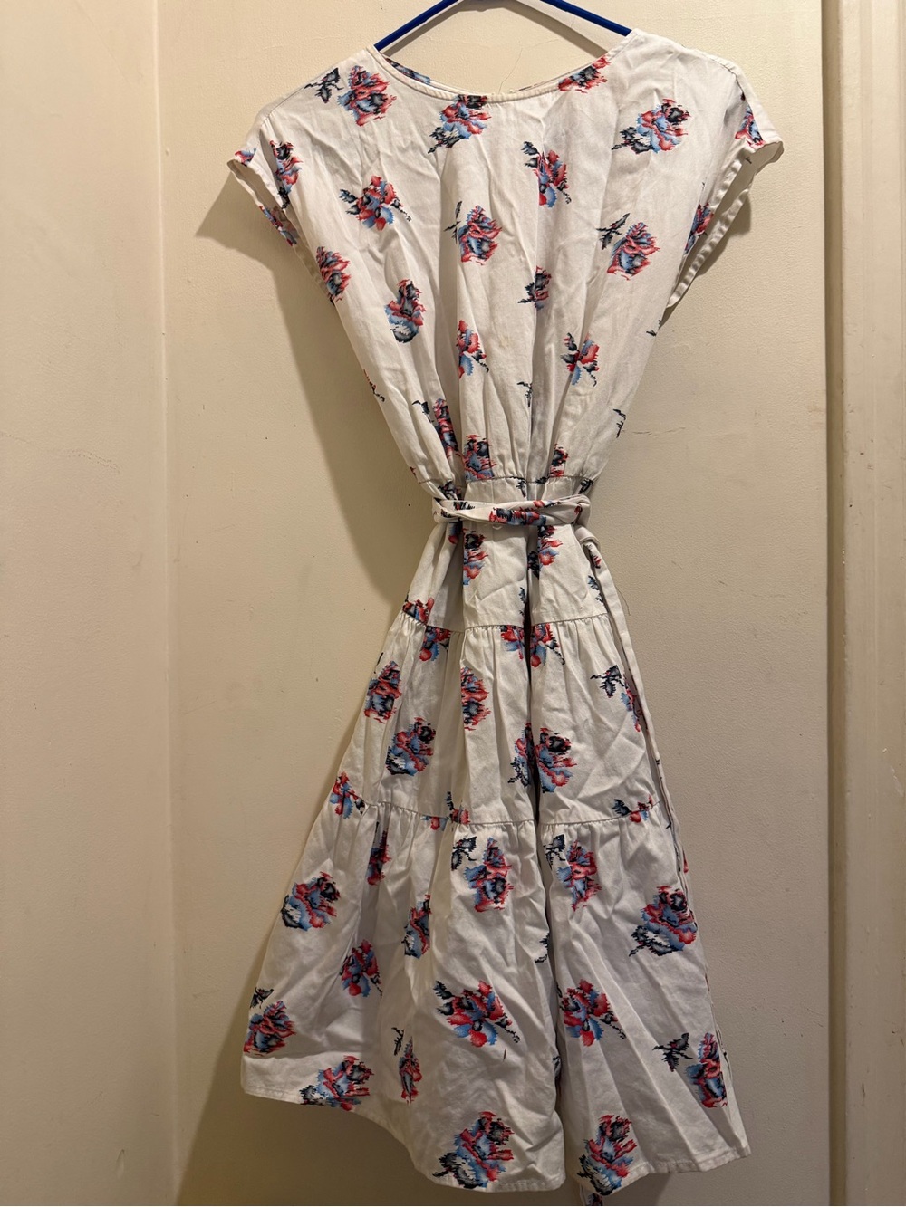 Stage of Playlord White Floral Tie-Waist Midi Dress